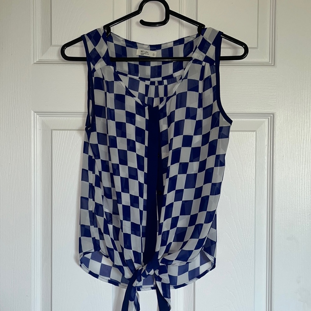 Button up shirt sleeveless